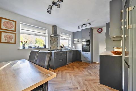 undefined, Willow Grove, Chippenham