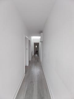 2 bedroom flat to rent, Alexandra Avenue, Harrow, HA2