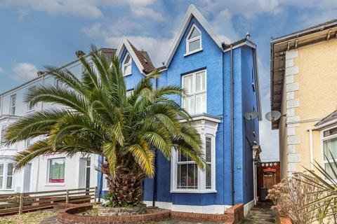 5 bedroom semi-detached house for sale, Queen Victoria Road, Llanelli