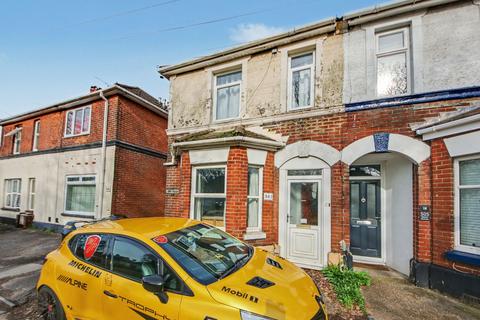 503 Bitterne Road East, Southampton SO18