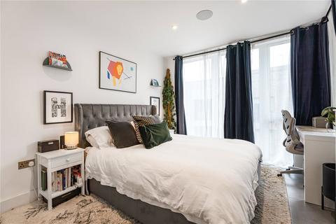 1 bedroom apartment to rent, Remus Road, London, E3
