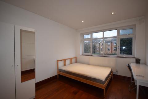 5 bedroom house share to rent, Kingston road, WIMBLEDON SW19