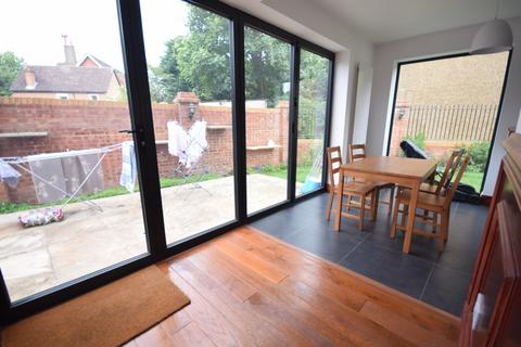 5 bedroom house share to rent, Kingston road, WIMBLEDON SW19
