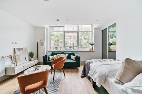 undefined, Lawrence Road, LONDON