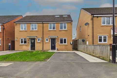 3 bedroom semi-detached house for sale, Ashgill Mews, Newcastle upon Tyne NE5