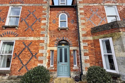 2 bedroom flat for sale, Salisbury City Centre