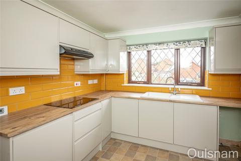 2 bedroom bungalow for sale, Fairoak Drive, Bromsgrove, Worcestershire, B60