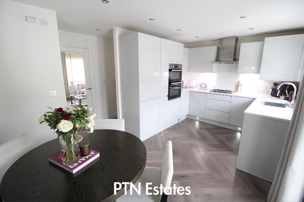 Kitchen / Diner
