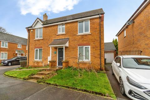 4 bedroom detached house for sale, Cartbridge Lane South, Walsall
