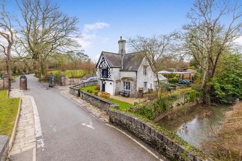 undefined, Dartington Lodge, Dartington Hall, Totnes, Devon, TQ9 6EA