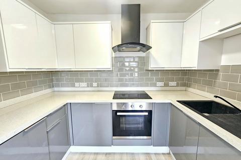undefined, Hampton Lane, Blackfield, SOUTHAMPTON