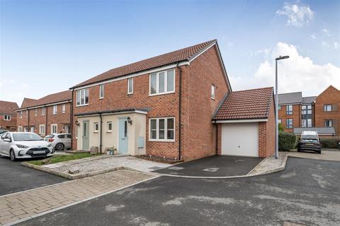 3 bedroom semi-detached house for sale, Bluebell Way, Emersons Green, Bristol