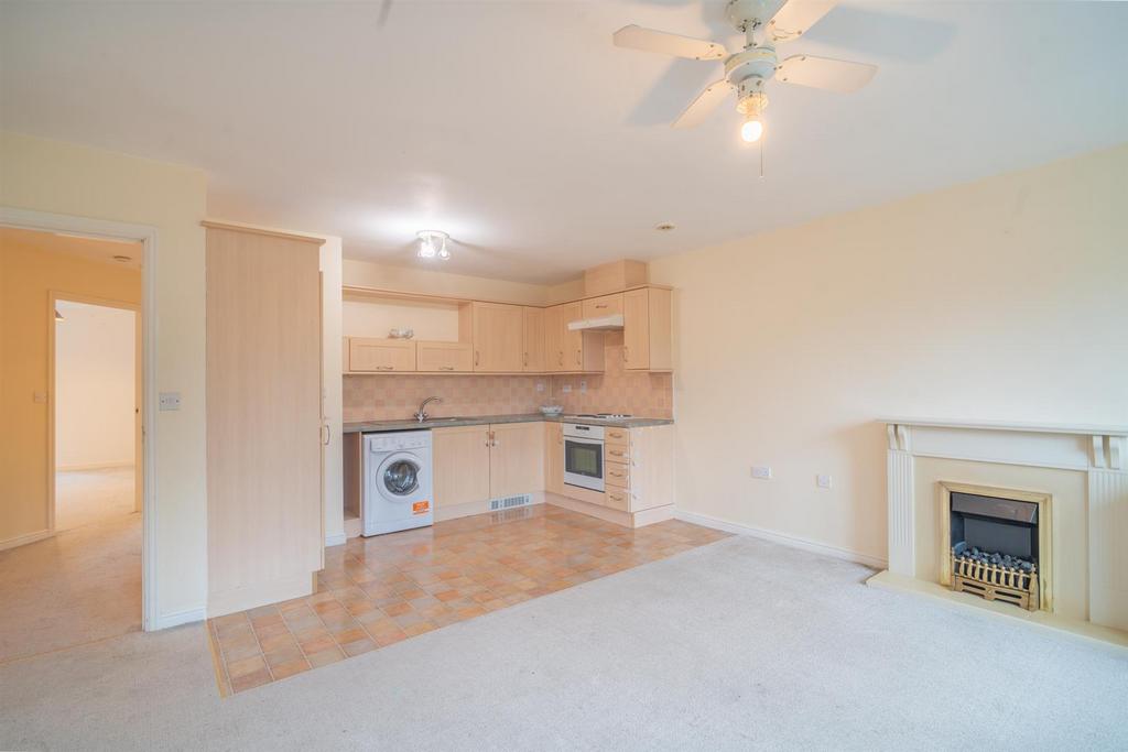 Open Plan Lounge/Kitchen