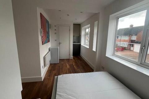 undefined, Evans Avenue Watford, Hertfordshire, WD25