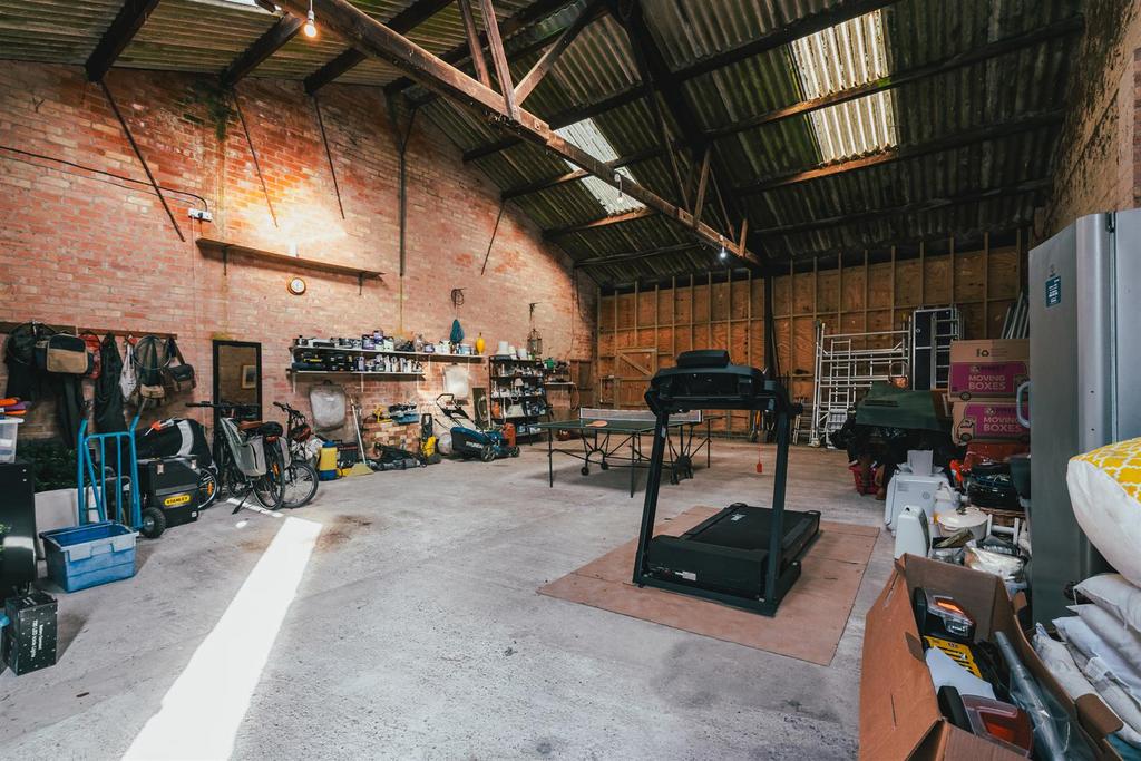 Grain Store (Barn 3)