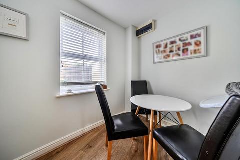 undefined, Dowland Close,  Swindon,  SN25