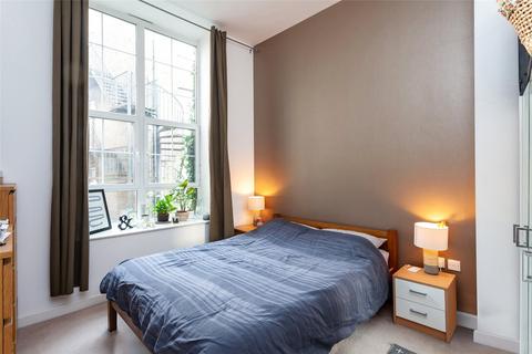 1 bedroom apartment for sale, Glengall Road NW6, London