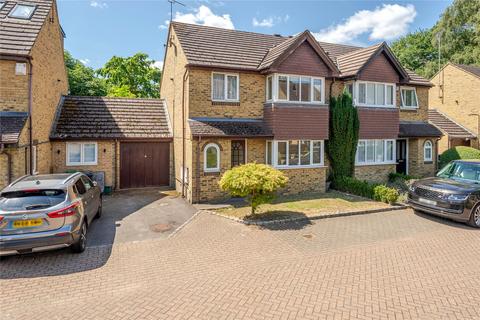 Minehurst Road, Mytchett, Camberley, Surrey, GU16