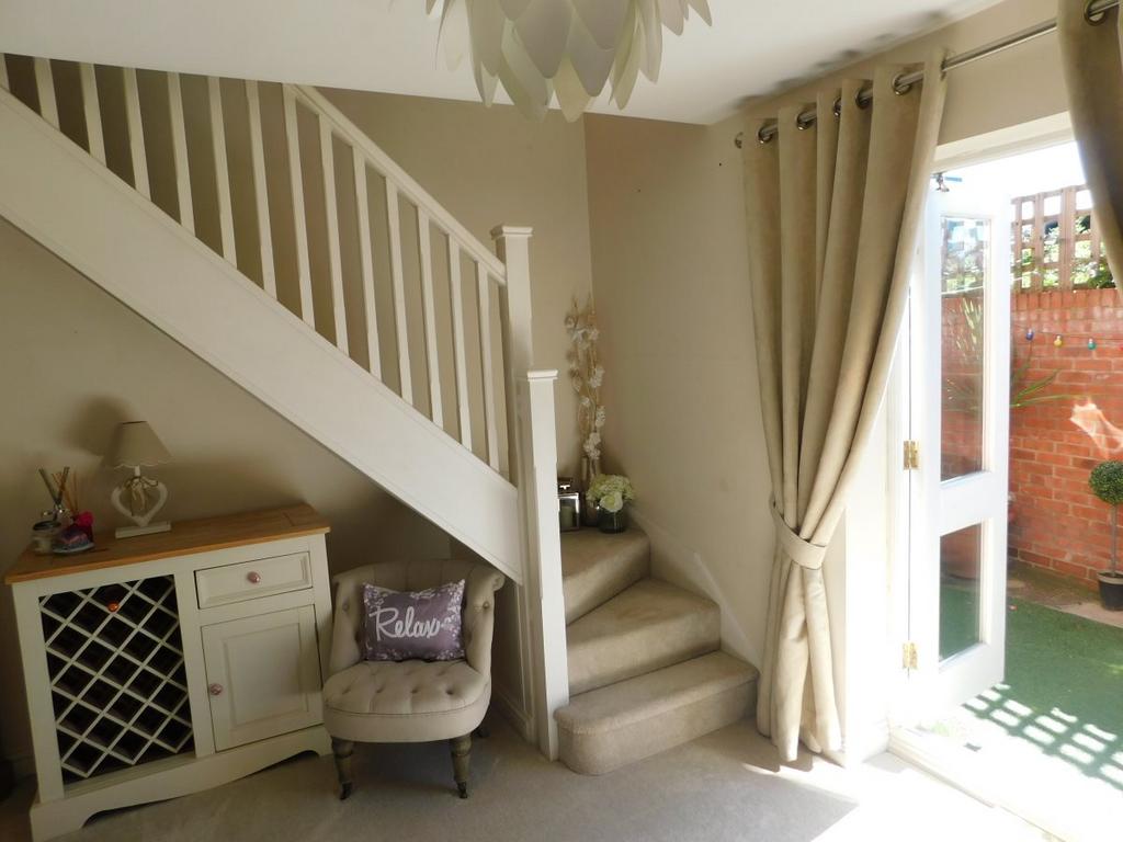 2 Bed Unfurnished Terraced