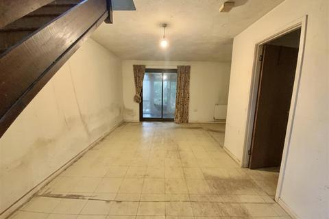undefined, Caesars Close, Bancroft, Milton Keynes