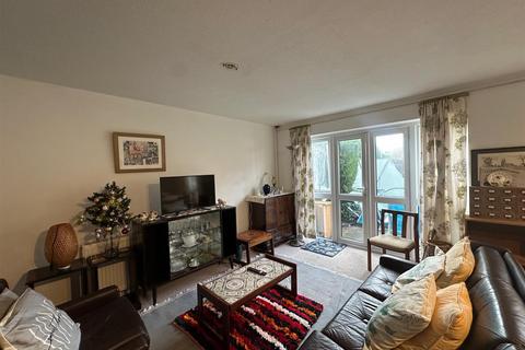 Studio to rent, Roman Way, Andover