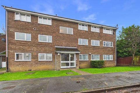 1 bedroom apartment for sale, Hazelmere Road, Middlesex UB5