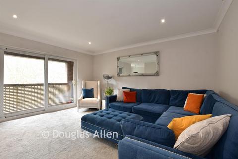 undefined, Broomwood Gardens, Pilgrims Hatch, Brentwood, Essex