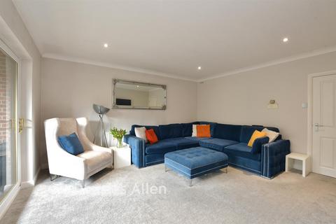 undefined, Broomwood Gardens, Pilgrims Hatch, Brentwood, Essex