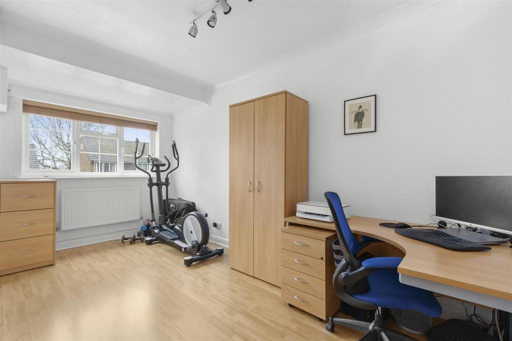 23 Rye View, HP13 6 HL-9.jpg