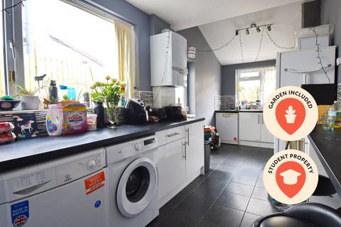 4 bedroom terraced house to rent, Boston Road, Bristol, Somerset, BS7