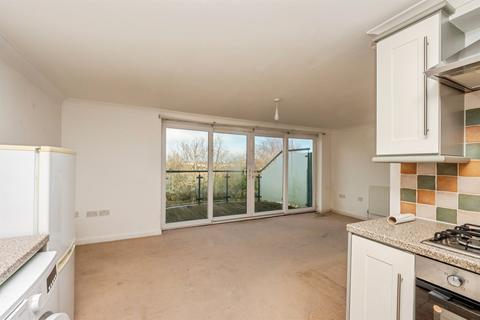 2 bedroom flat for sale, Goldcroft Avenue, Weymouth
