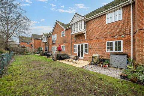undefined, Vale Farm Road, Woking, GU21