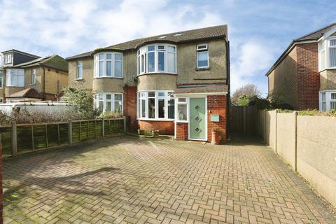 4 bedroom semi-detached house for sale, Palmyra Road, Gosport