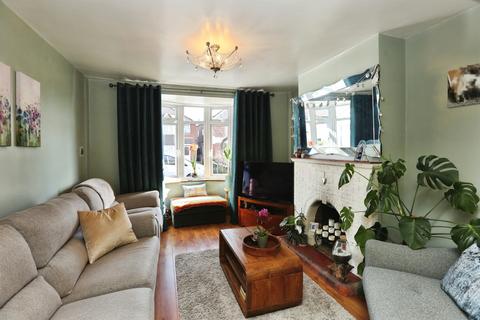 4 bedroom semi-detached house for sale, Palmyra Road, Gosport