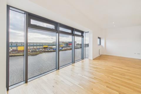 undefined, Meadowside Quay Walk , Glasgow G11