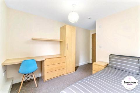 1 bedroom terraced house to rent, 77-87 Houndiscombe Road, Devon PL4