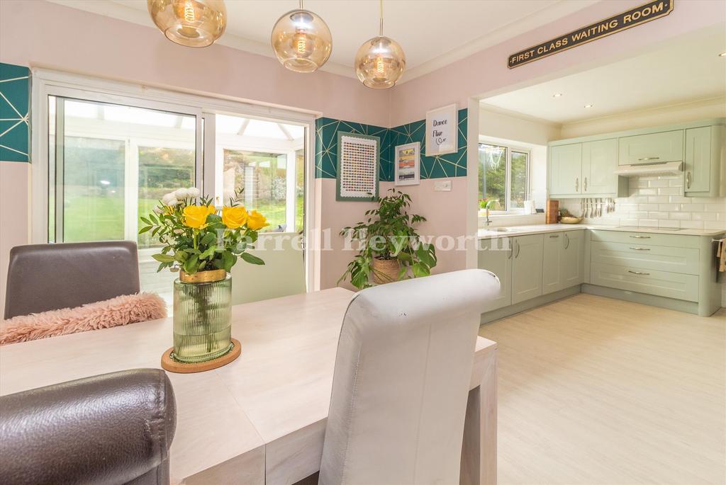 Dining Room image 1