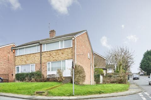 3 bedroom end of terrace house for sale, Summerbridge Crescent, Bradford