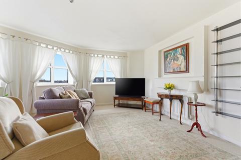 undefined, Dorchester Court, St. Albans AL1
