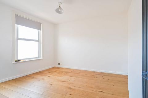 2 bedroom maisonette for sale, Maynard Road, Walthamstow Village, LONDON, E17