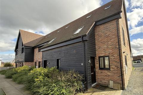 4 bedroom end of terrace house to rent, James Court, Stanford-Le-Hope, Essex, SS17