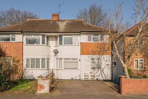 2 bedroom flat to rent, Runnymede, Colliers Wood, London, SW19