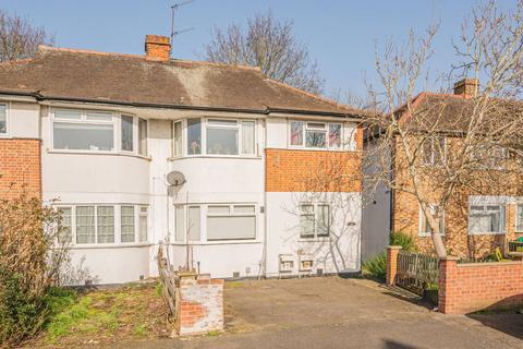 2 bedroom flat to rent, Runnymede, Colliers Wood, London, SW19