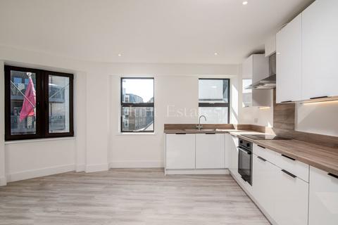 undefined, Apt 4 Woodford House