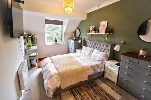 1 bedroom retirement property for sale, Queens Park West Drive, Bournemouth, BH8