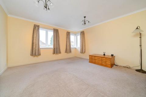 2 bedroom apartment for sale, Glencairn Court, High Street, Kilmacolm