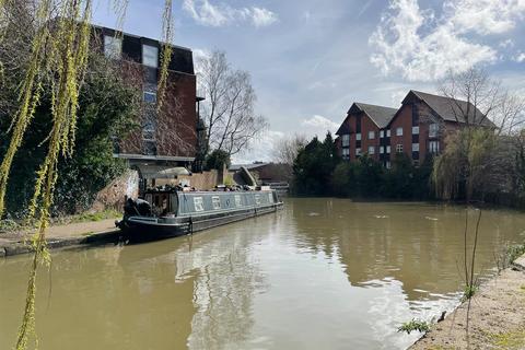 undefined, Bluebell Court, Linslade