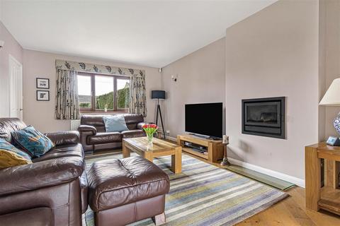 undefined, High Street, Tadlow SG8