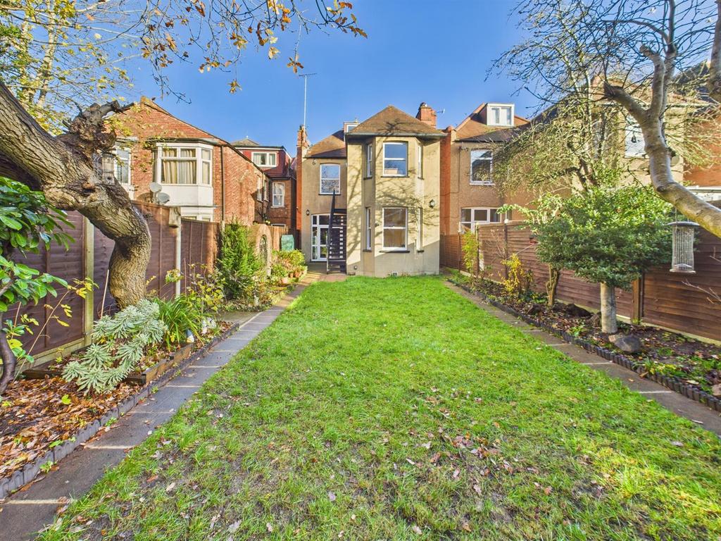 CAM05080 G0-PR0234-STILL049.jpg