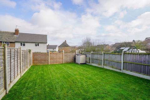 3 bedroom terraced house for sale, Springfield Road, Dronfield S18